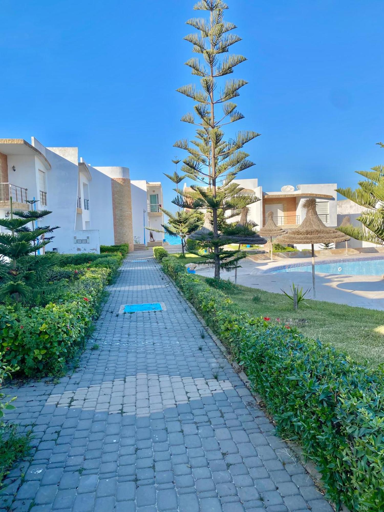 Splendid Beachfront Villa In Sidi Bouzid Beach With Pool Douar Ourlali Exterior foto